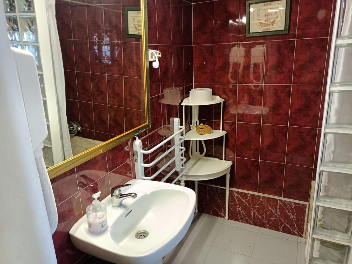 Apartamento Turistico Muralla De Caceres Exterior photo